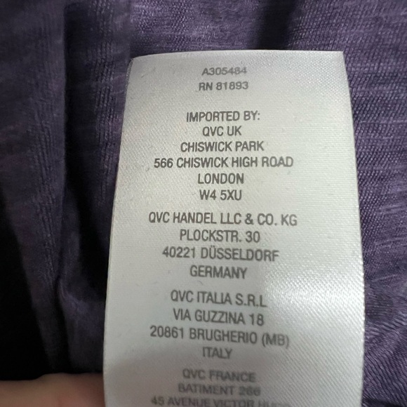 LOGO by Lori Goldstein Short Sleeve Purple Top - Picture 6 of 7